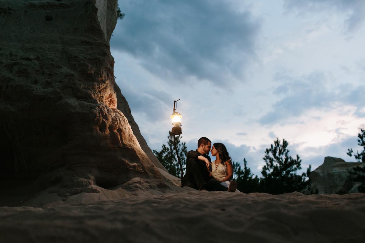 mallory and logan engagement session providence canyon -1