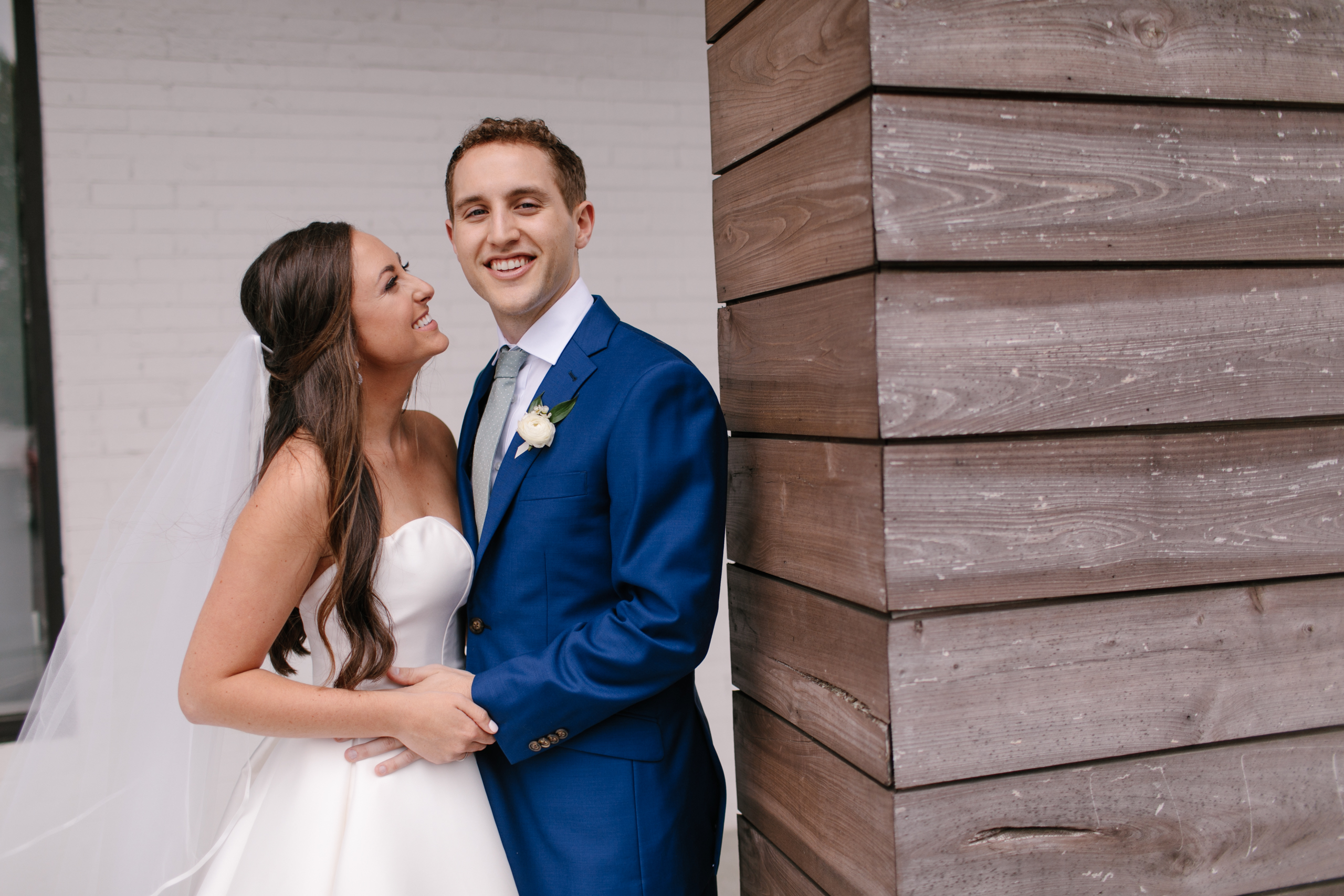 brick and ivey wedding photo